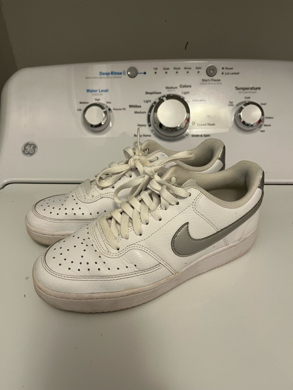 Nike White Leather Low-Top Sneakers with Gray Swoosh Accent